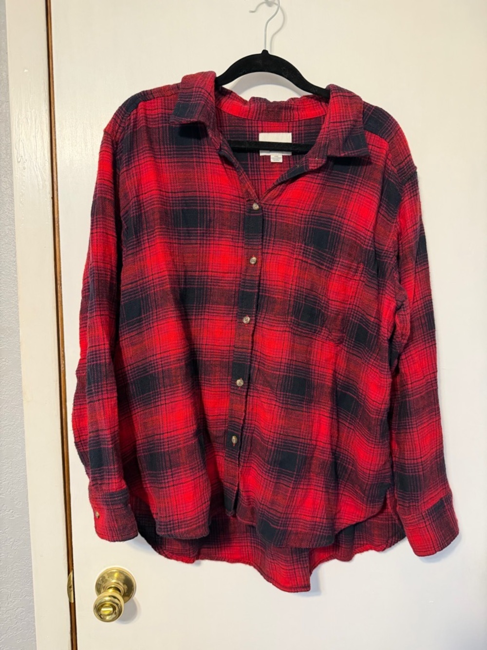 American Eagle Outfitters Red and Black Plaid Shirt